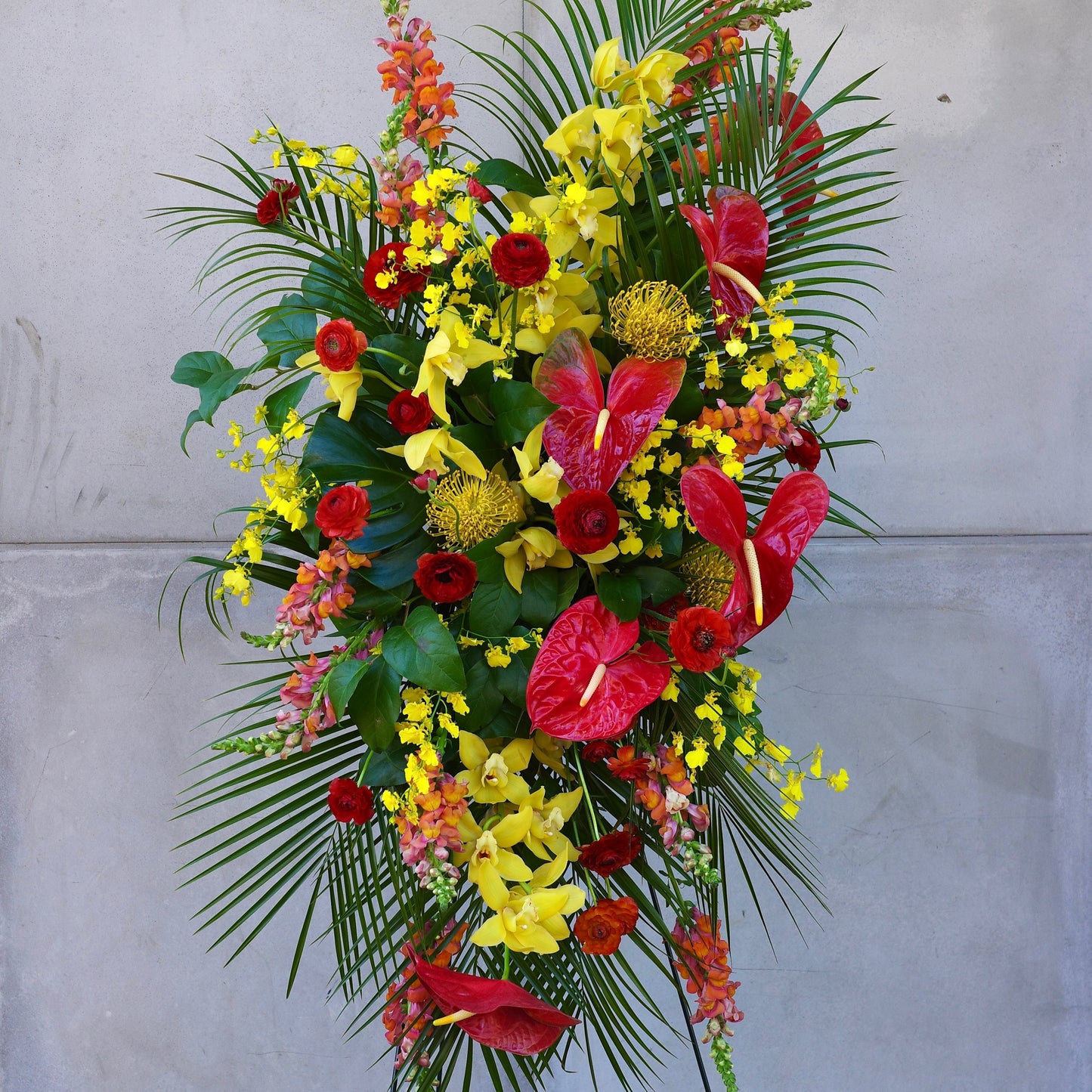Bold Tropical Spray